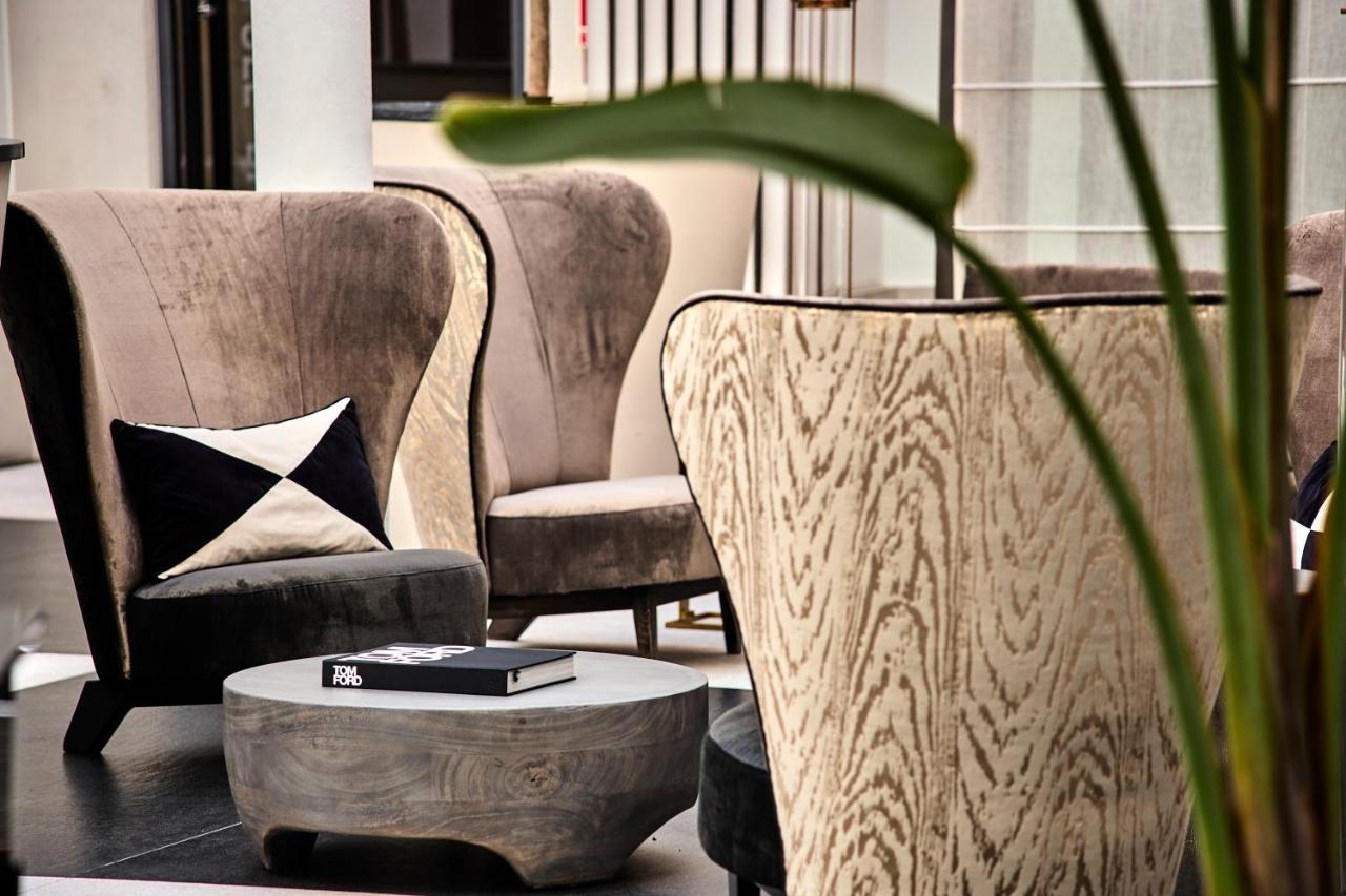 H15 Boutique Hotel, Warsaw, A Member Of Design Hotels 외부 사진 The interior of the hotel