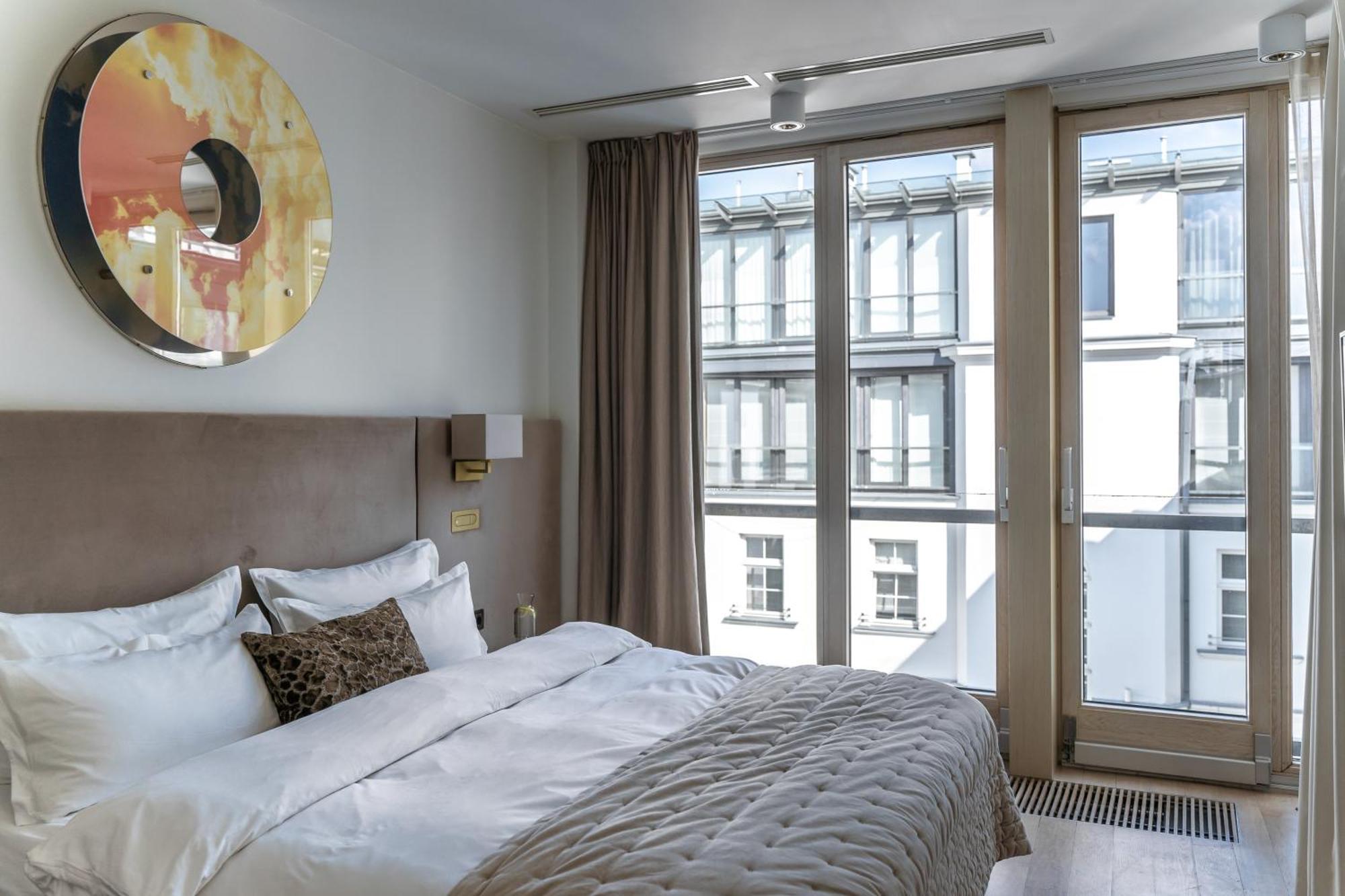 H15 Boutique Hotel, Warsaw, A Member Of Design Hotels 외부 사진 A room at the hotel