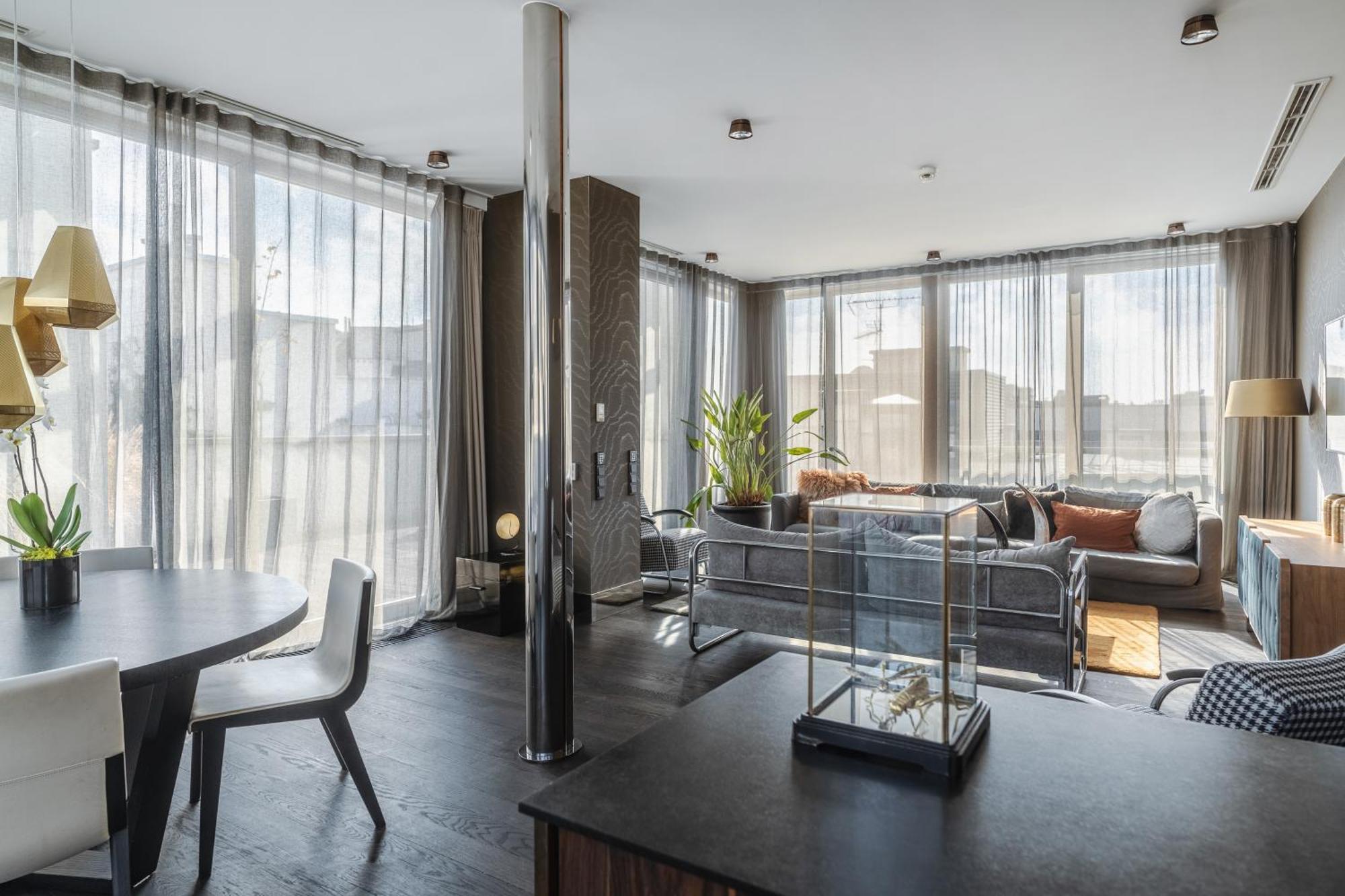 H15 Boutique Hotel, Warsaw, A Member Of Design Hotels 외부 사진 Interior of a penthouse apartment