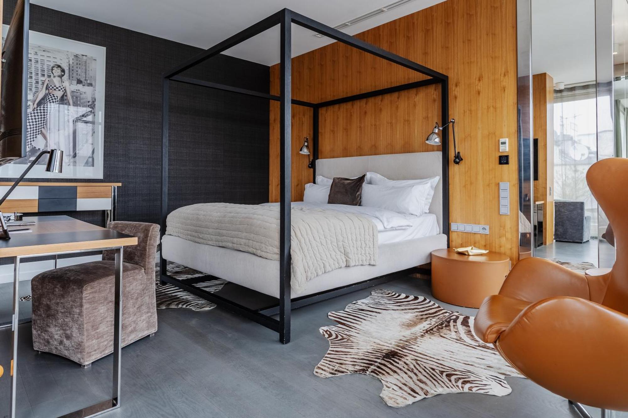 H15 Boutique Hotel, Warsaw, A Member Of Design Hotels 외부 사진 A bedroom at the hotel